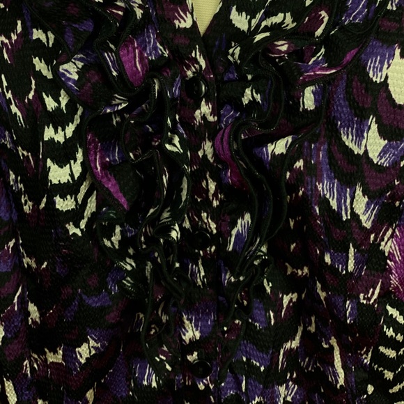 Lane Bryant purple button blouse with ruffles 1X - Picture 4 of 6